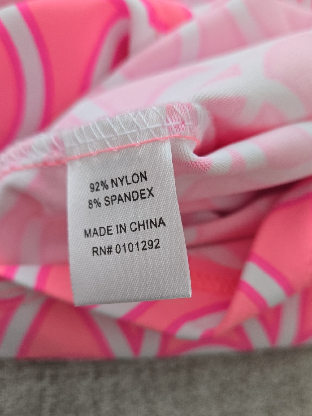 NWT Lulu-B Pink & White Sleeveless Geometric Top - Picture 5 of 8
